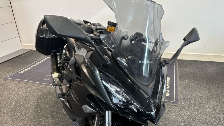 Kawasaki Ninja ZX1002KMFNN (21MY)